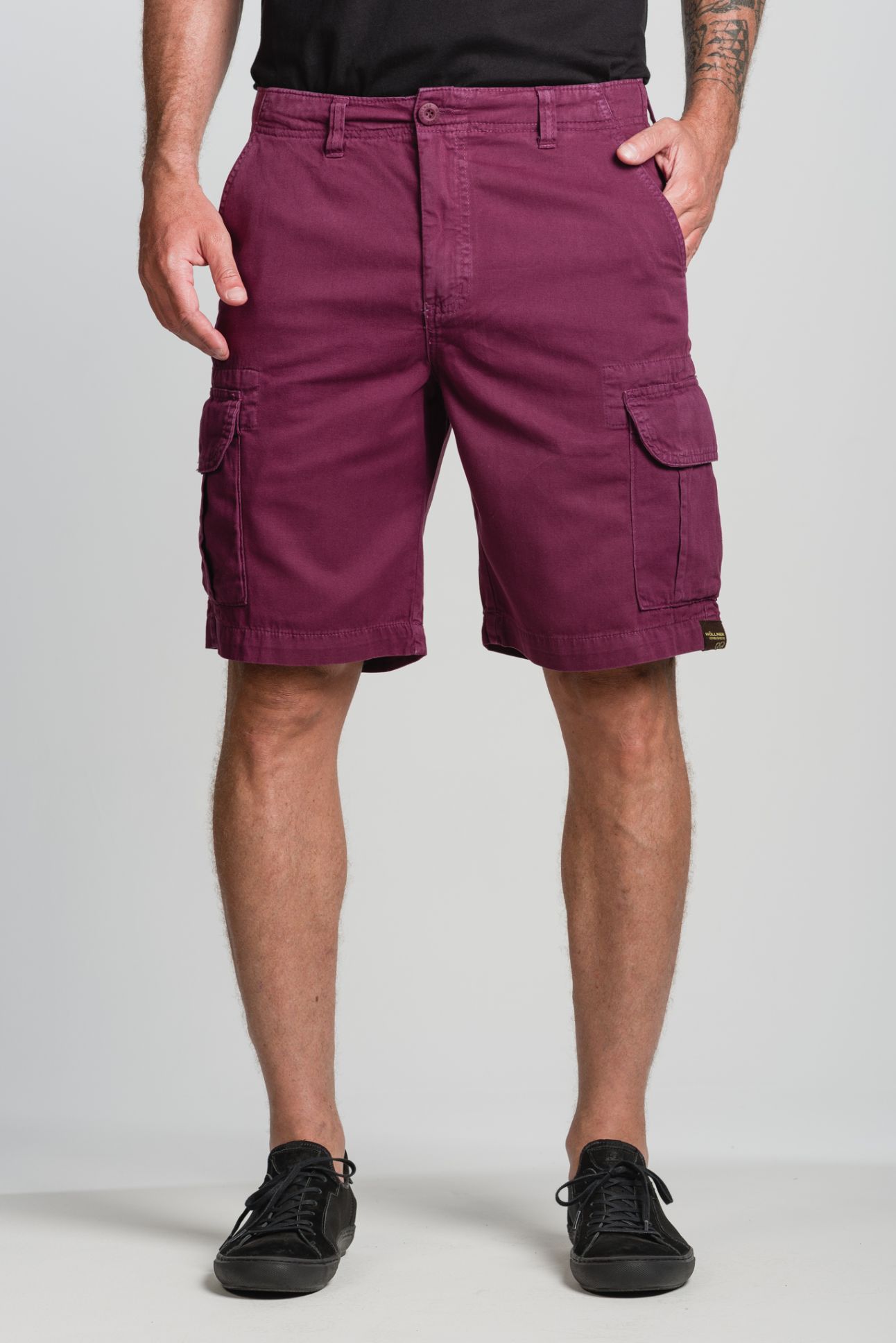 bermuda cargo vinho